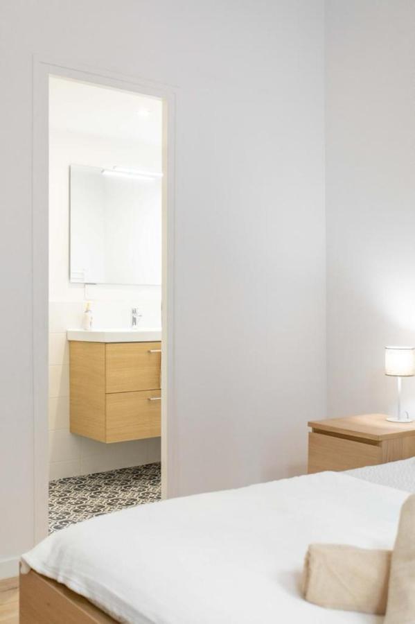 Grand T4 Avec 3Sdb - Quartier Joliette - Ideal Familles Et Groupes Marseille Kültér fotó